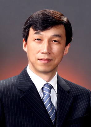 KRPIA 제 10대 이동수 회장(한국화이자제약 사장)