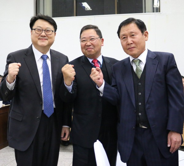 (왼쪽부터)유영필, 이진희, 좌석훈 선대본부장