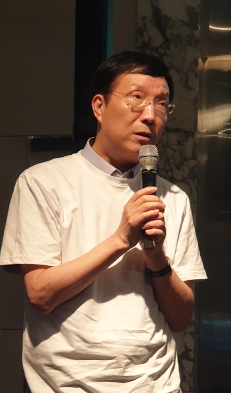 인사말하는 제노허브 김영순 대표