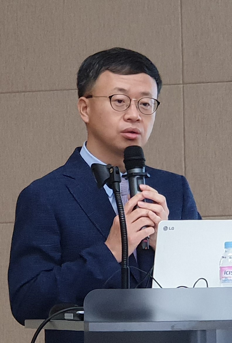 경희대학교병원 관절류마티스내과 홍승재 교수