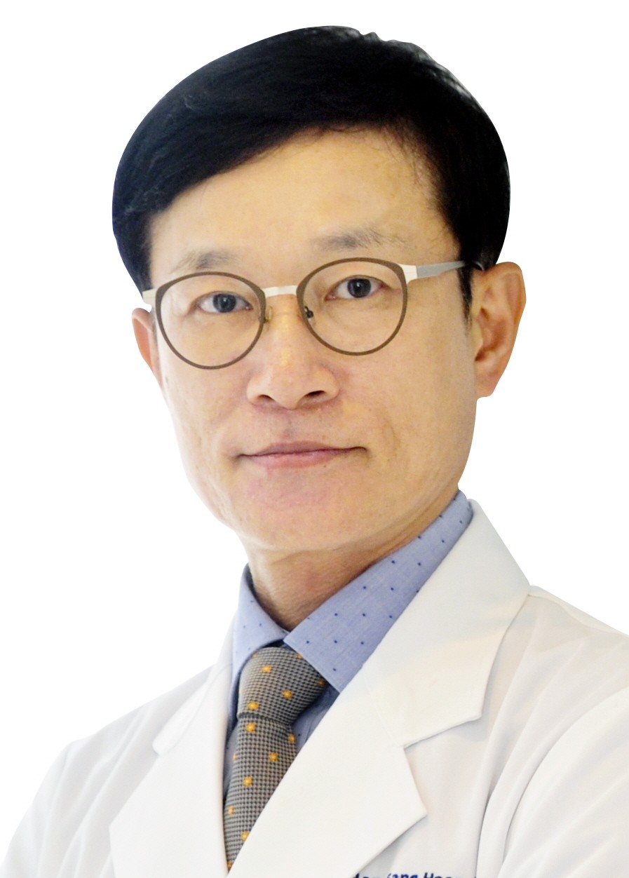 레알성형외과 한상훈 박사(성형외과 전문의/의학박사)