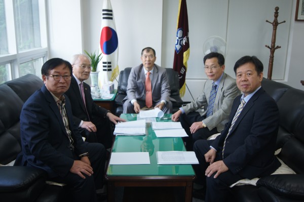 약국경영대상 심사위원회 회의